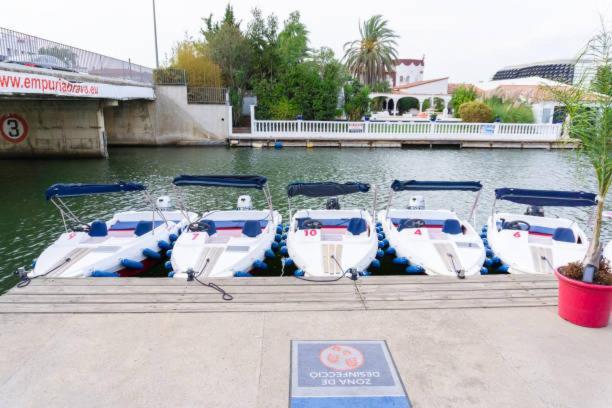 Charmante Maison Coeur De Ville 650M Plage Empuriabrava Ngoại thất bức ảnh